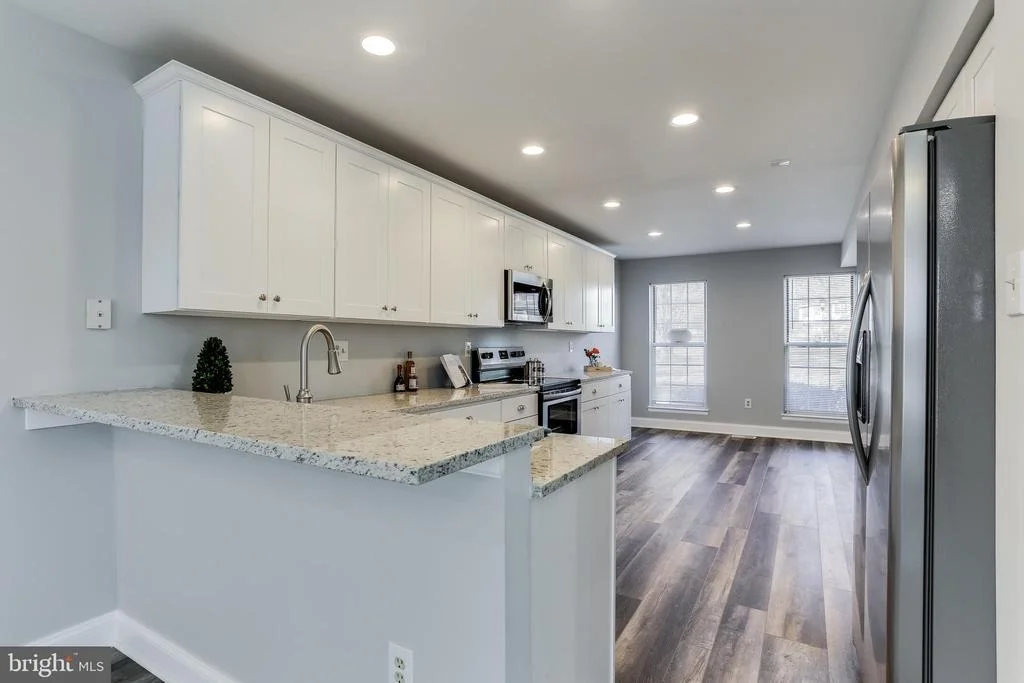 Photo of 8635 STONECUTTER ROAD