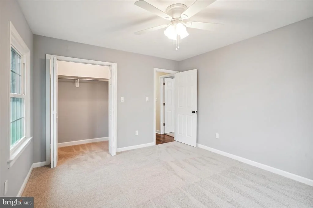Photo of 5514 INVERCHAPEL ROAD
