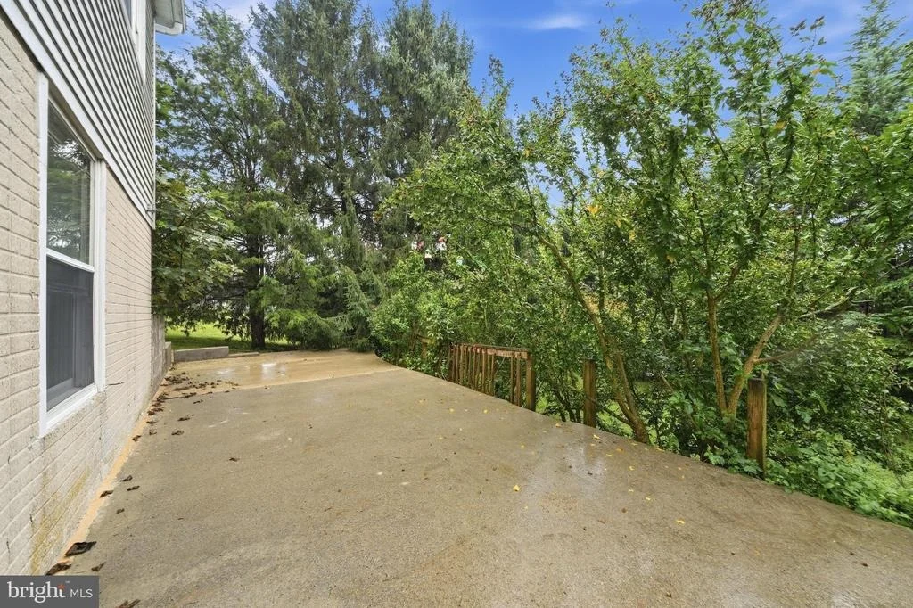 Photo of 6650 WIND RIDGE ROAD
