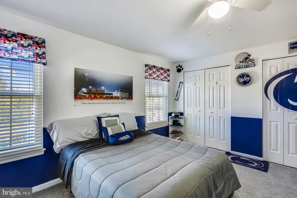 Photo of 915 POINTER RIDGE DRIVE