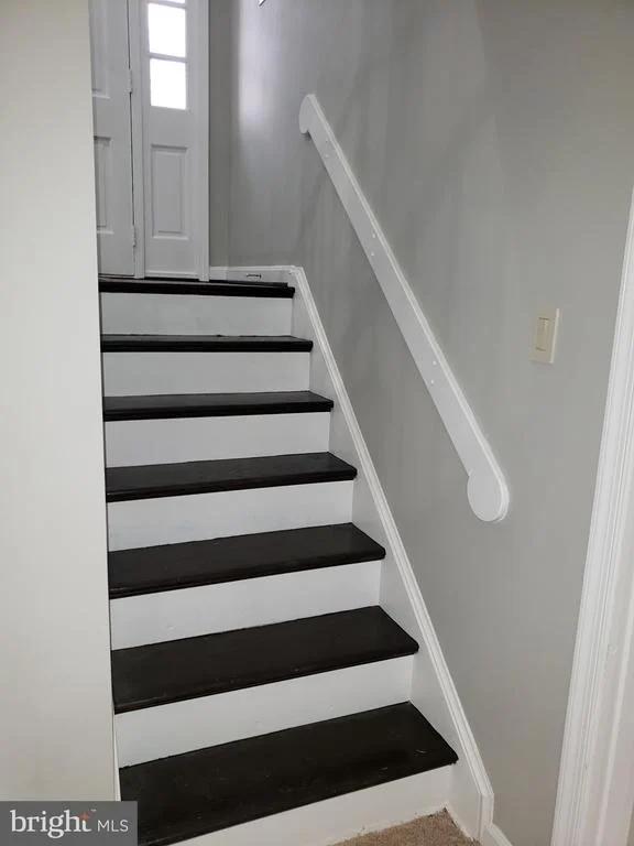 Photo of 12814 PINE TREE LANE