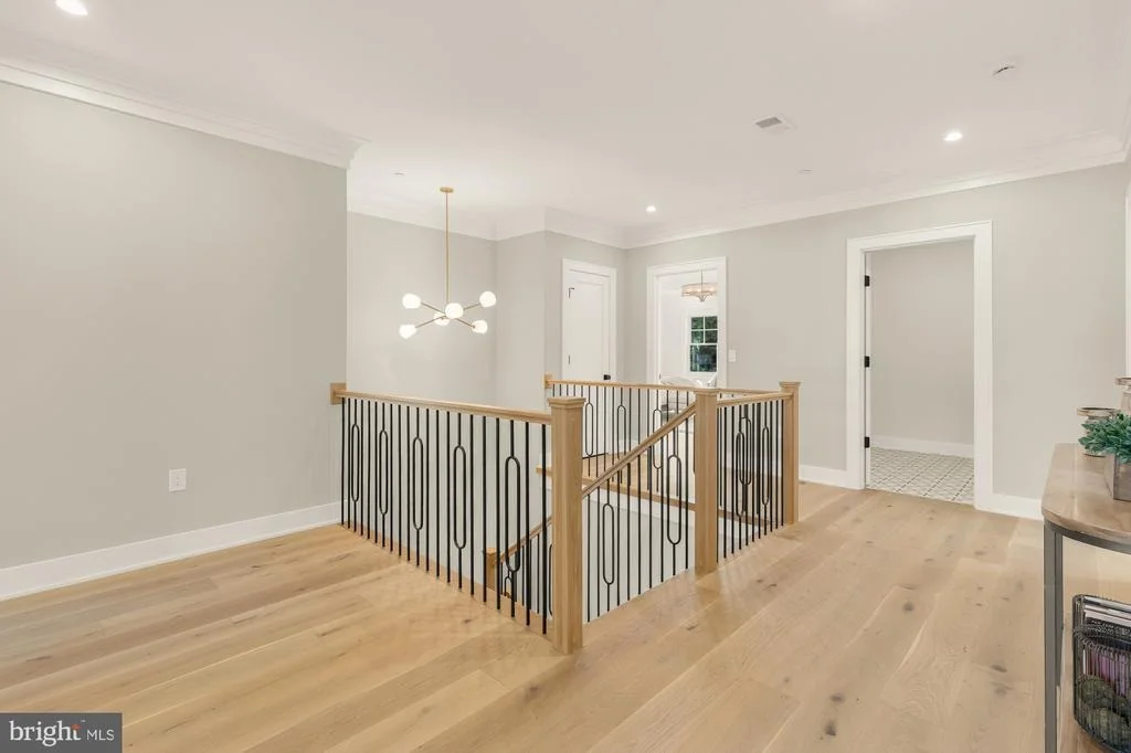 Photo of 9508 FOREST ROAD