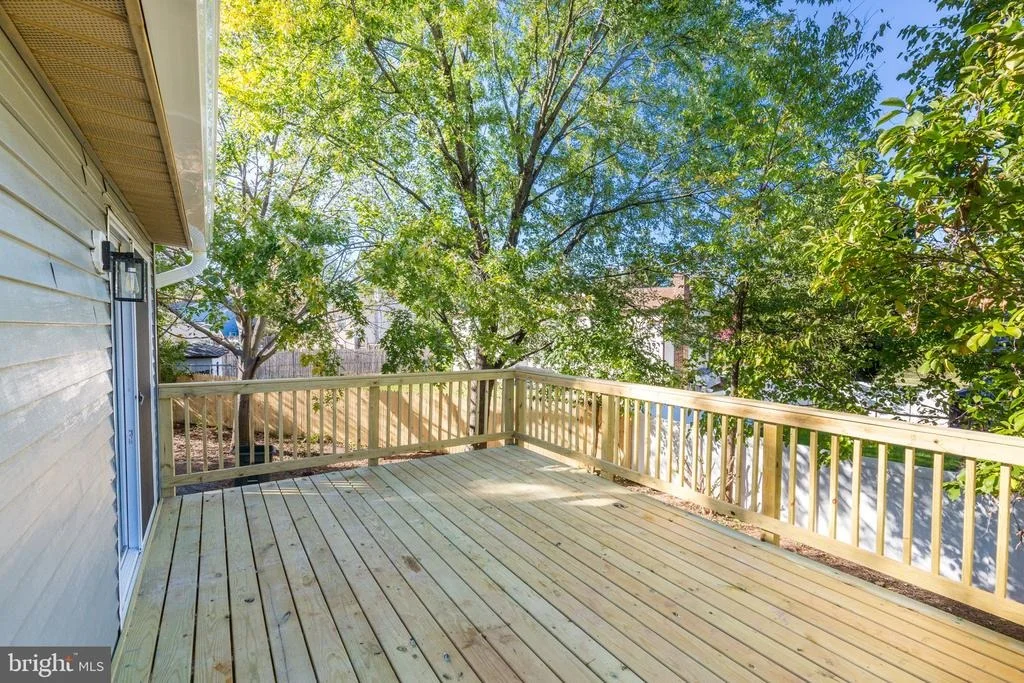 Photo of 1377 ROLLINGHOUSE DRIVE