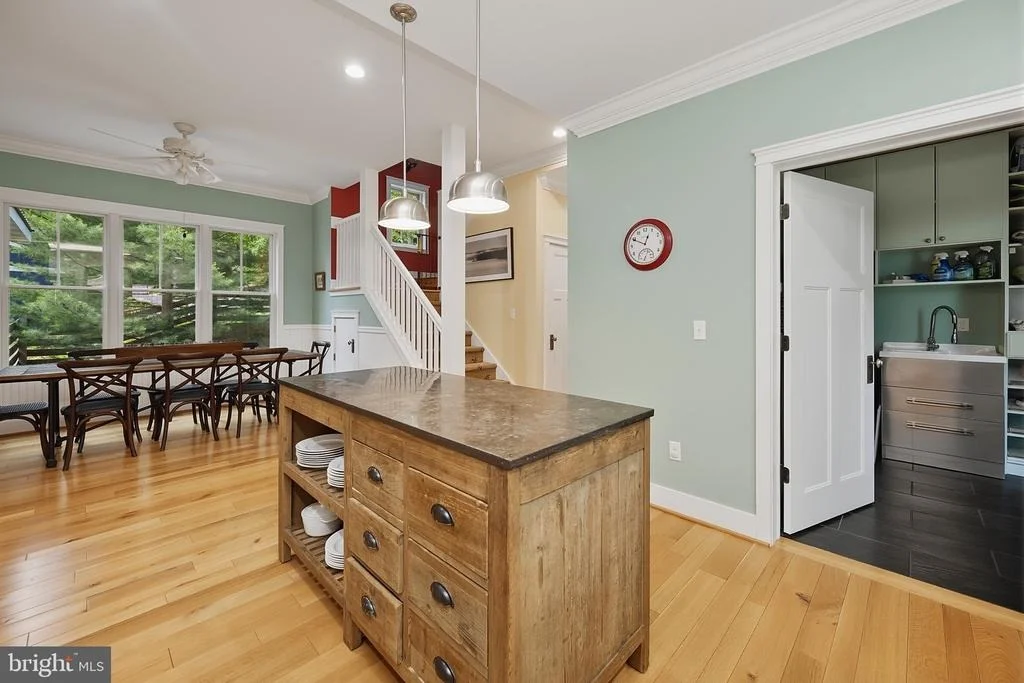 Photo of 507 SHORELINE DRIVE