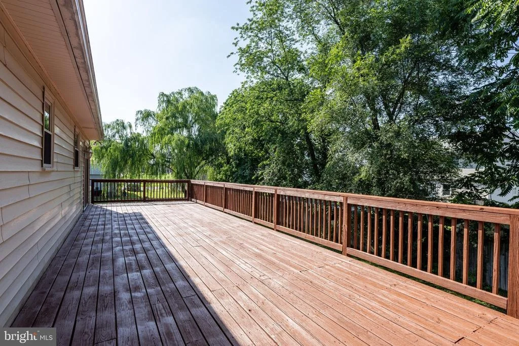 Photo of 8545 JENKINS ROAD