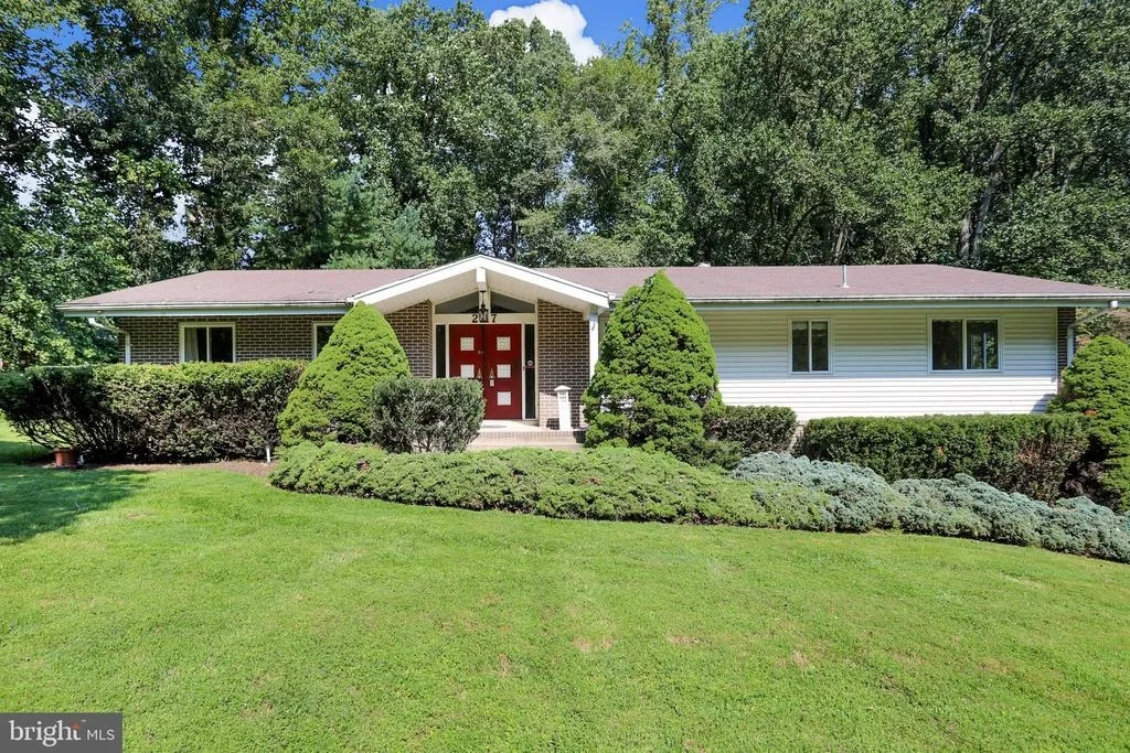 Photo of 2117 DRURY ROAD