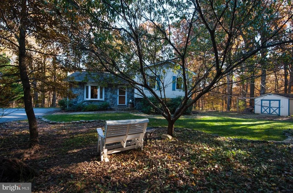 Photo of 828 WILDA DRIVE