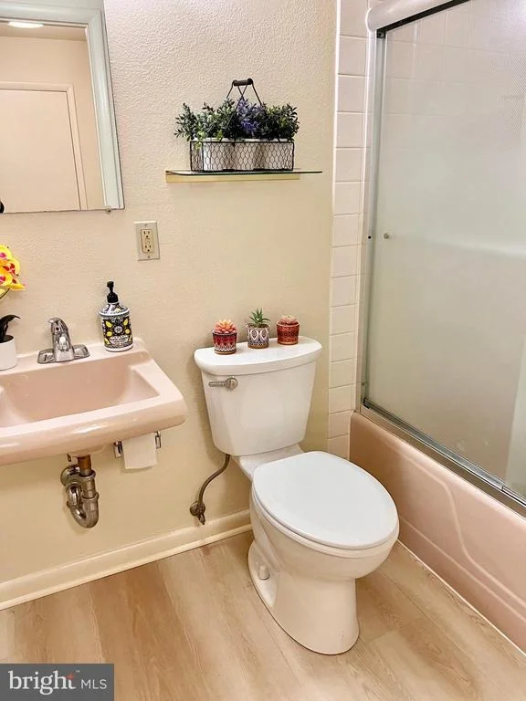 Photo of Unit 81C at 3630 GLENEAGLES DRIVE
