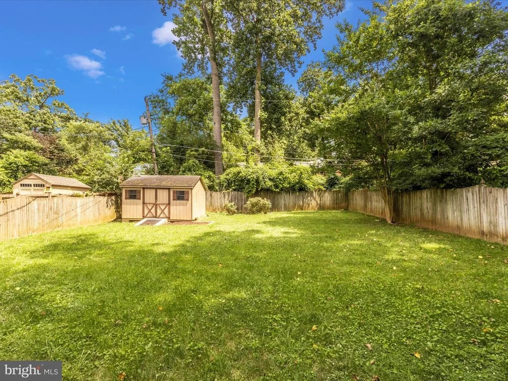 Photo of 911 OLMSTEAD ROAD