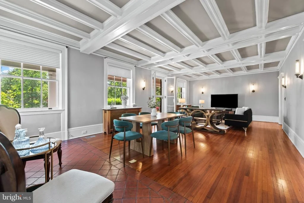 Photo of 504 OVERHILL ROAD