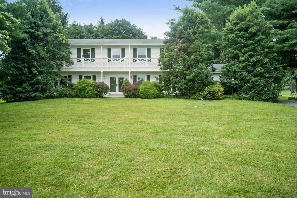 Photo of 9448 LOVAT ROAD