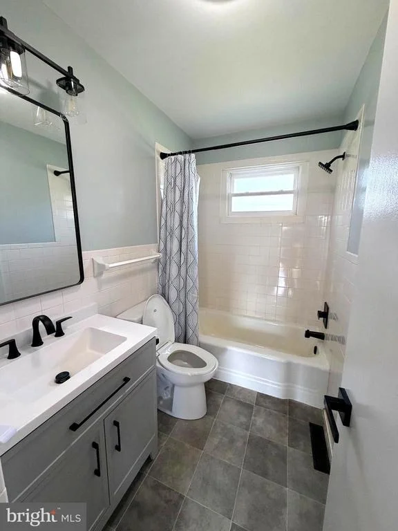 Photo of 7183 OAK DRIVE