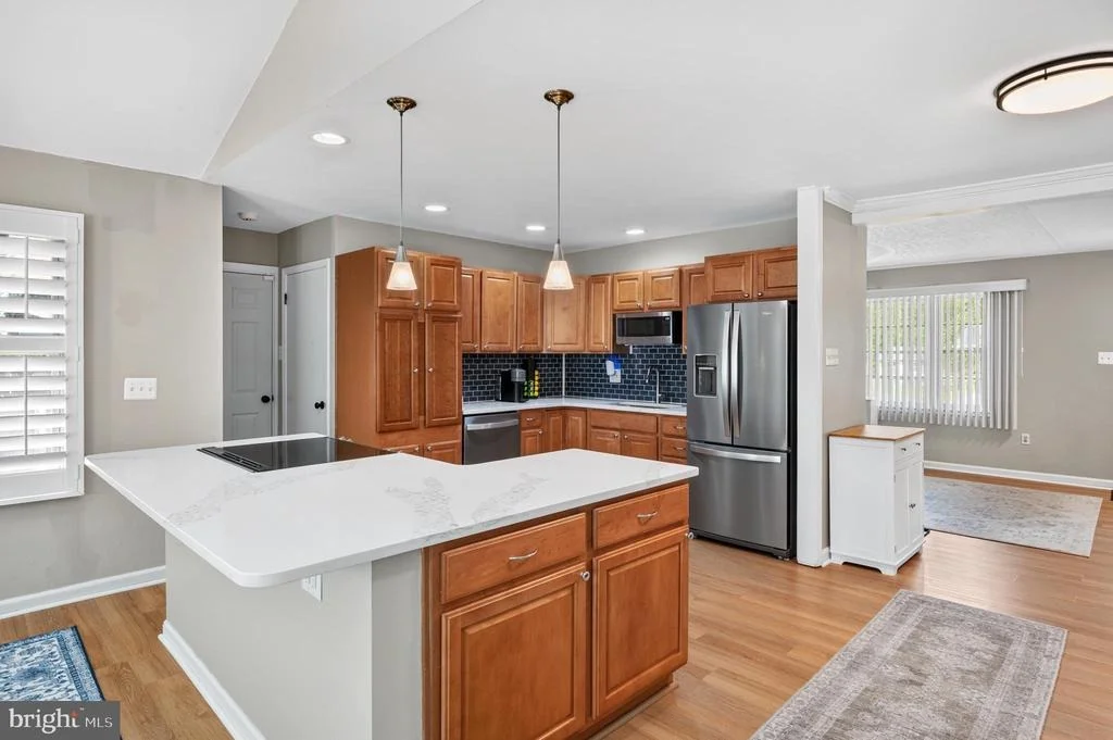 Photo of 819 DANZA ROAD