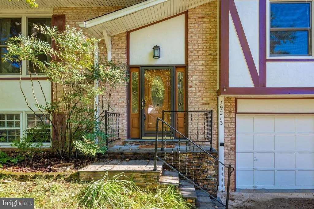 Photo of 19213 JERICHO DRIVE