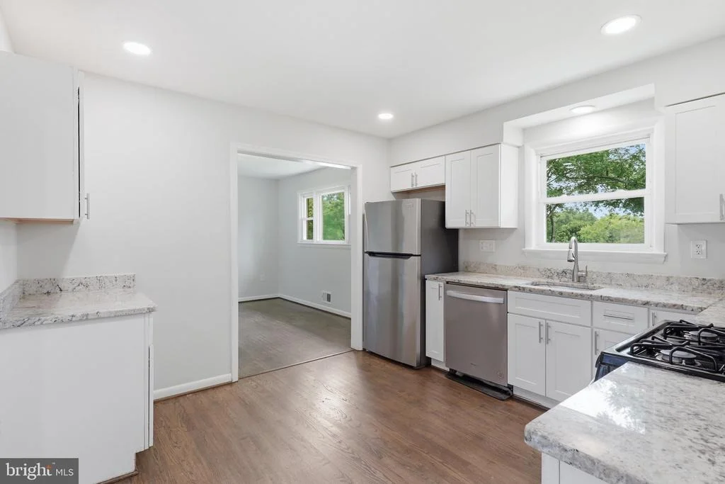 Photo of 6915 BRIARCLIFF DRIVE