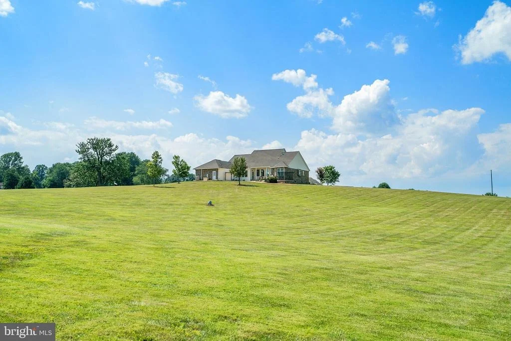 Photo of 15159 SPRING RIDGE ROAD