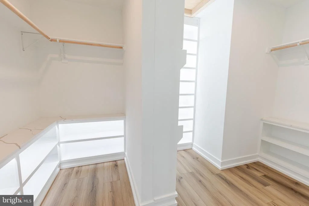Photo of 23851 LANDS END DRIVE