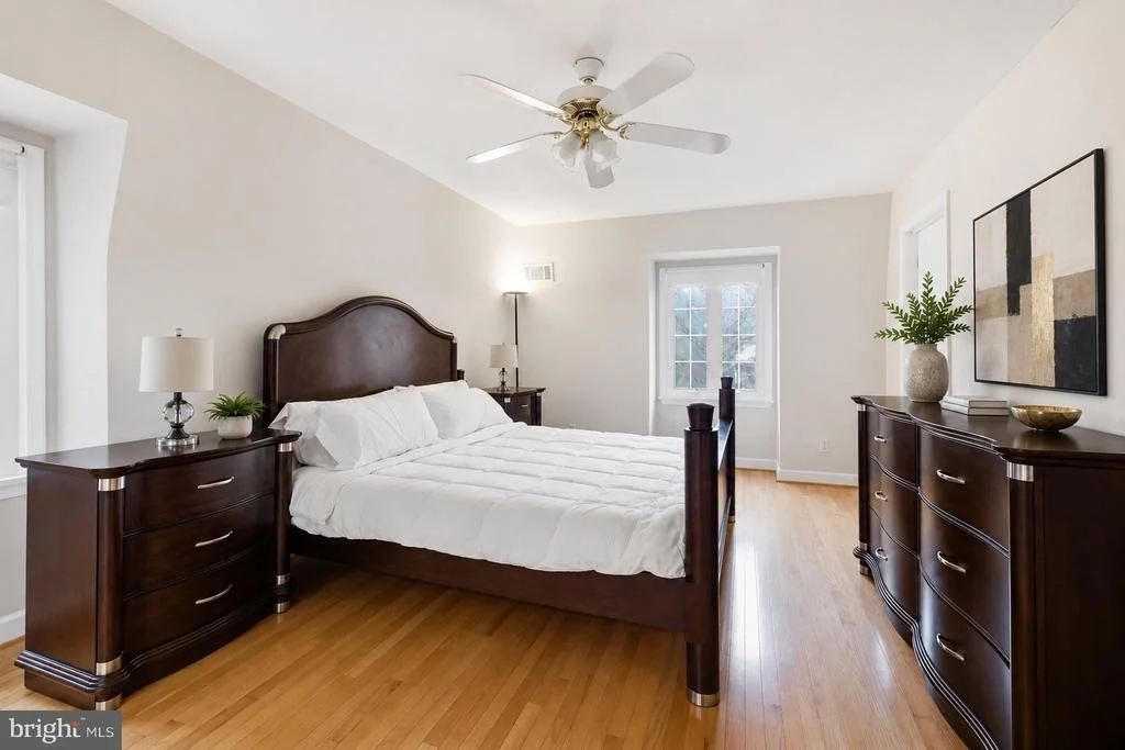 Photo of 3800 QUEEN MARY DRIVE