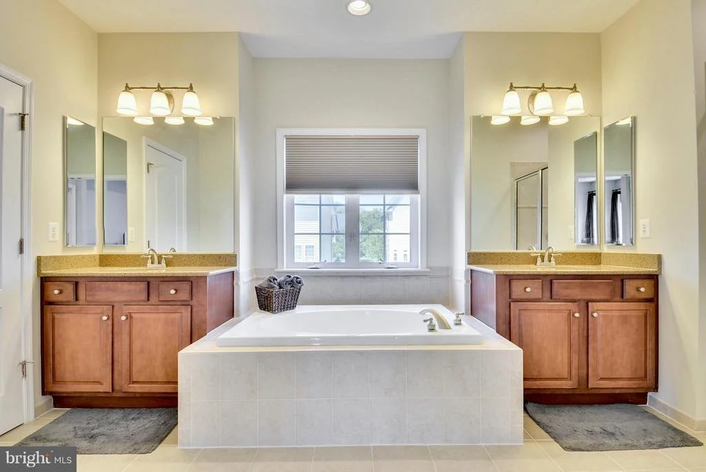 Photo of 22141 PARK GLENN DRIVE