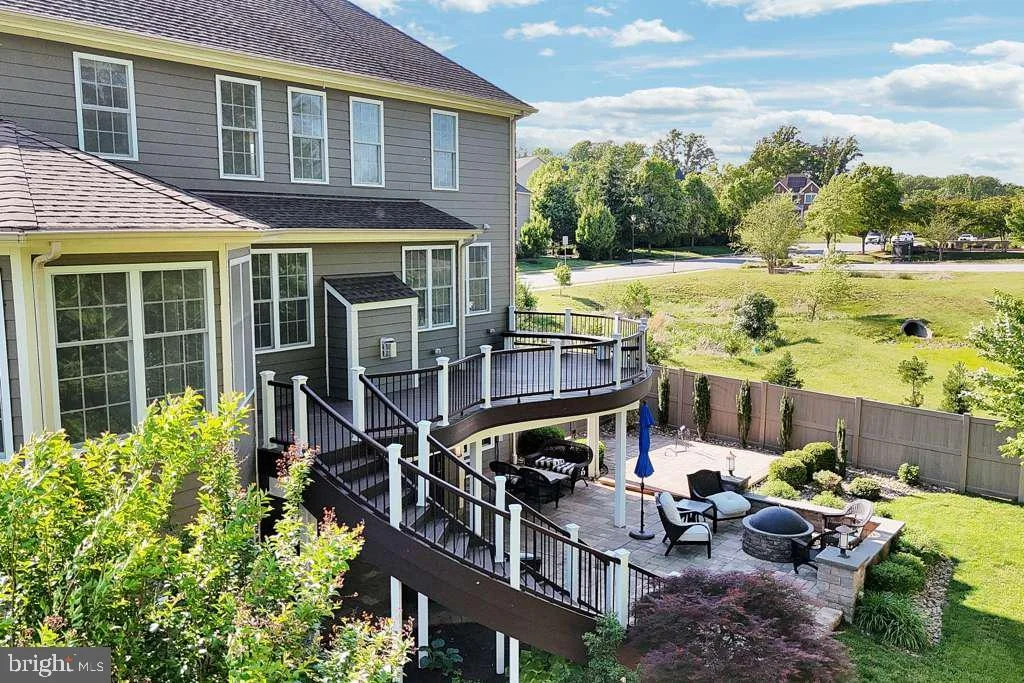 Photo of 8227 SAINT FRANCIS DRIVE