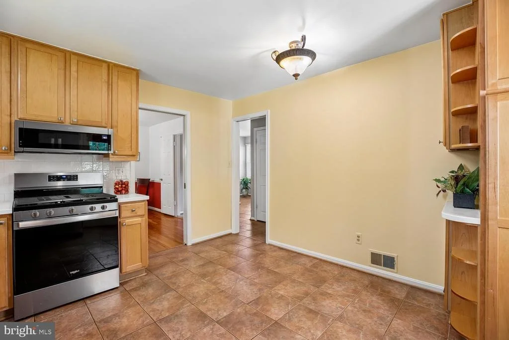 Photo of 1525 ARBOR VIEW ROAD