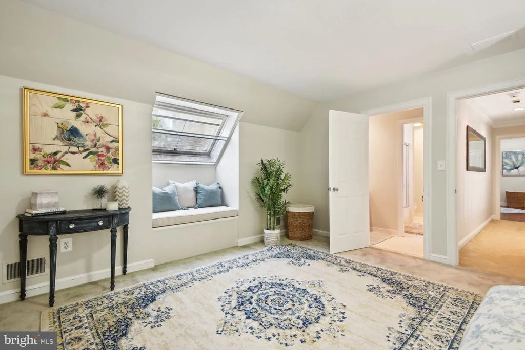 Photo of 9939 BENTCROSS DRIVE