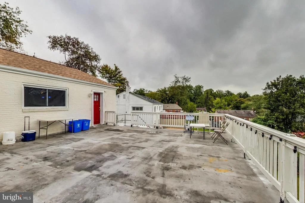 Photo of 13304 DAUPHINE STREET