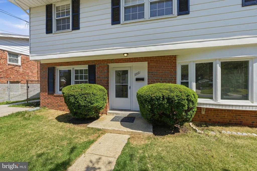 Photo of 1105 CHISWELL LANE