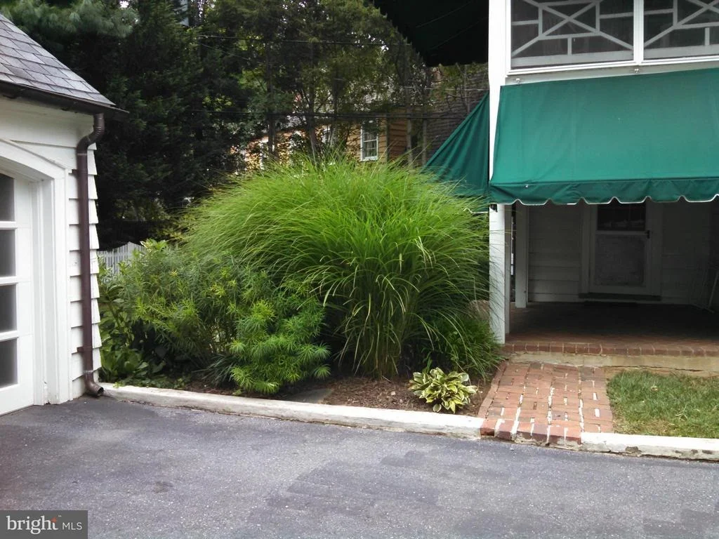 Photo of 5902 KIRKSIDE DRIVE