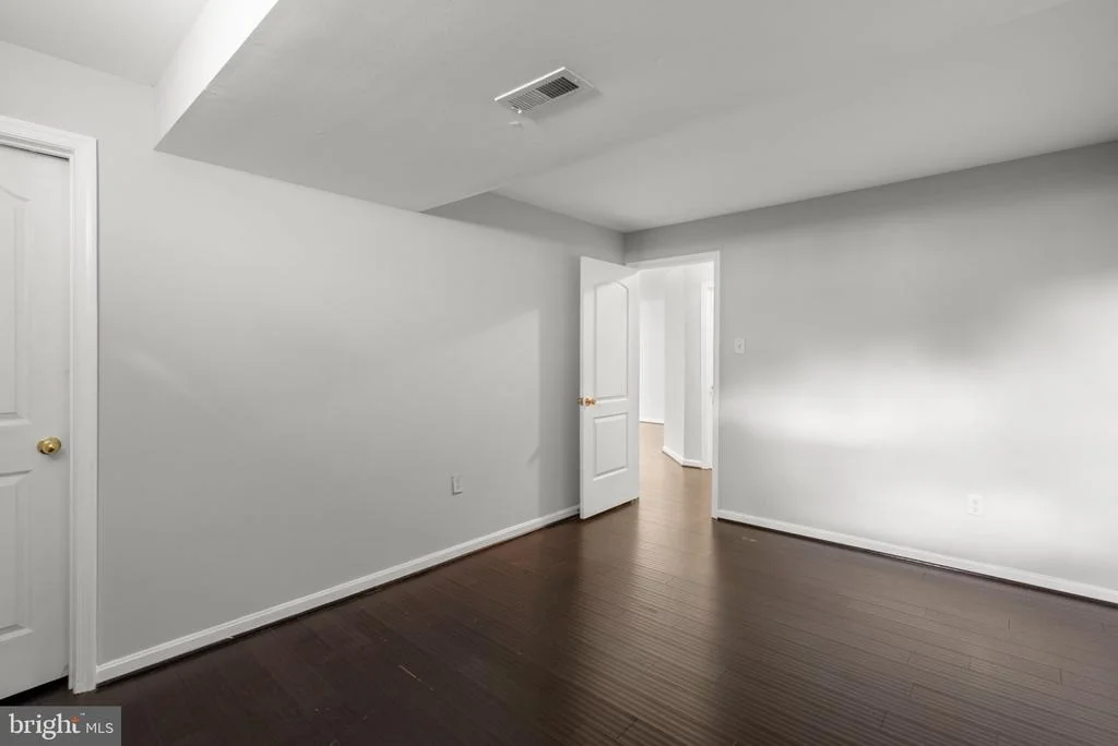 Photo of 18015 COACHMANS ROAD