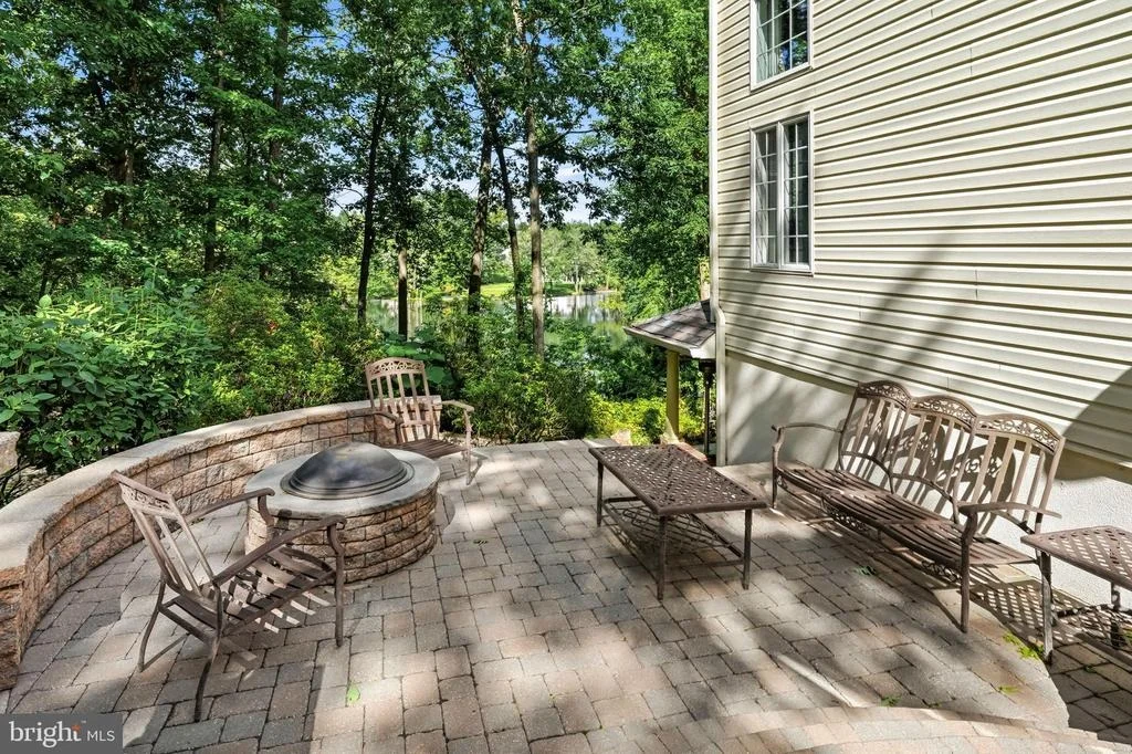 Photo of 25 FOX TAIL COURT