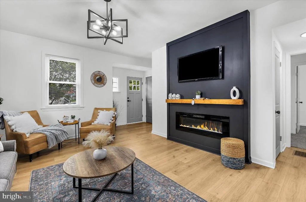 Photo of 5505 ASHBOURNE ROAD