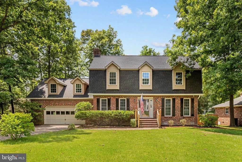 Photo of 9 SANFORD CIRCLE