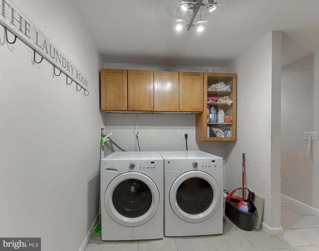 Photo of 1058 SAN ANGELO DRIVE