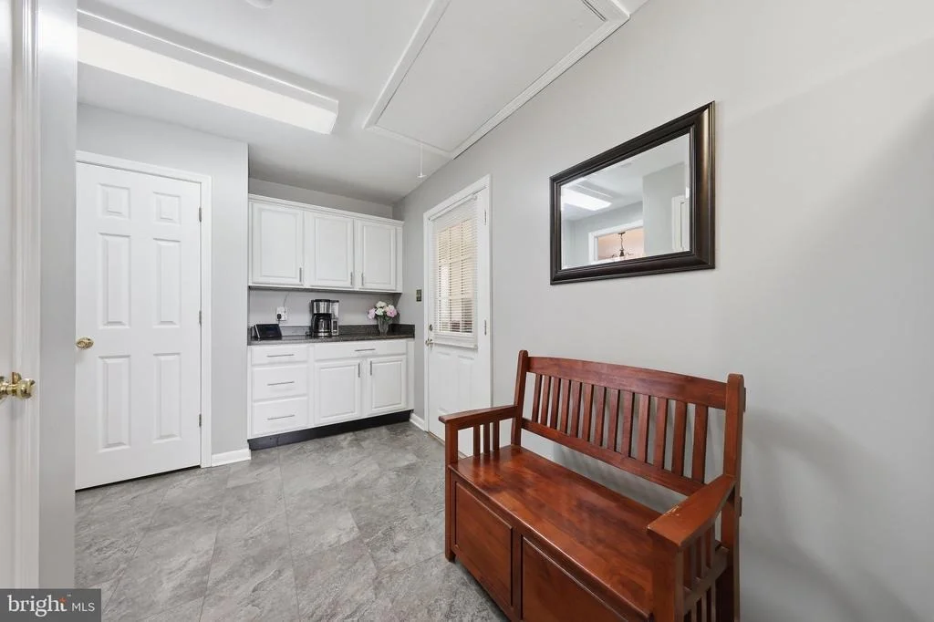 Photo of 16913 FAIRVIEW ROAD