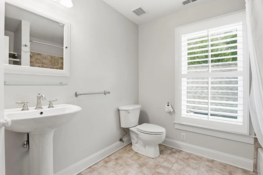Photo of 5865 DEALE BEACH ROAD