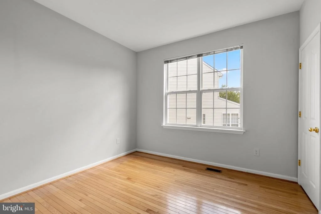 Photo of 18015 COACHMANS ROAD