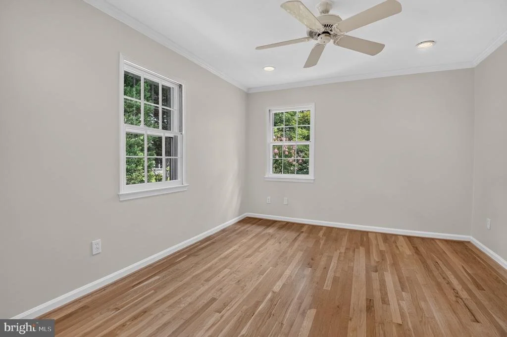Photo of 6309 KENHOWE DRIVE