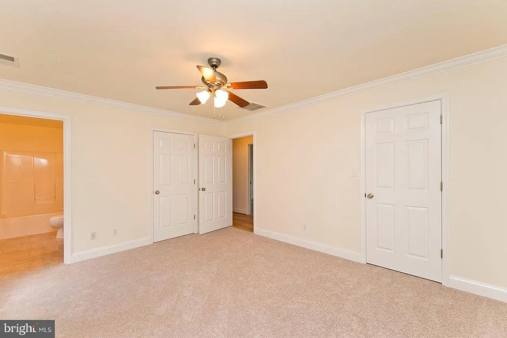 Photo of 401 BLUEBIRD TRL