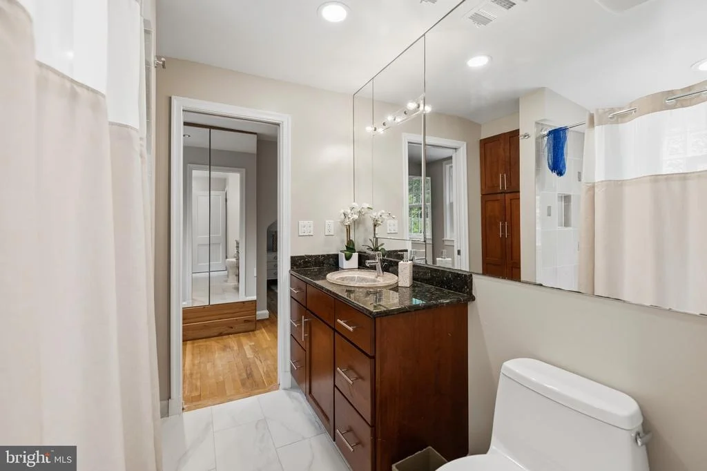Photo of 404 LEXINGTON DRIVE