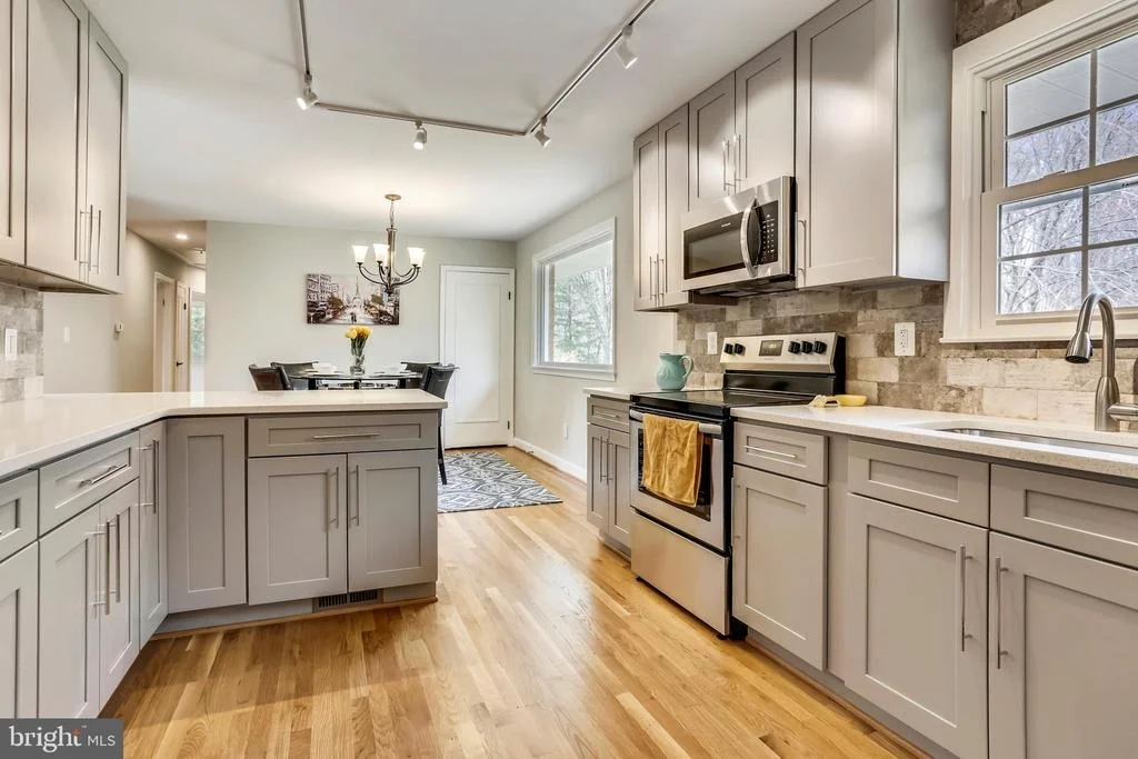 Photo of 2816 SHANANDALE DRIVE