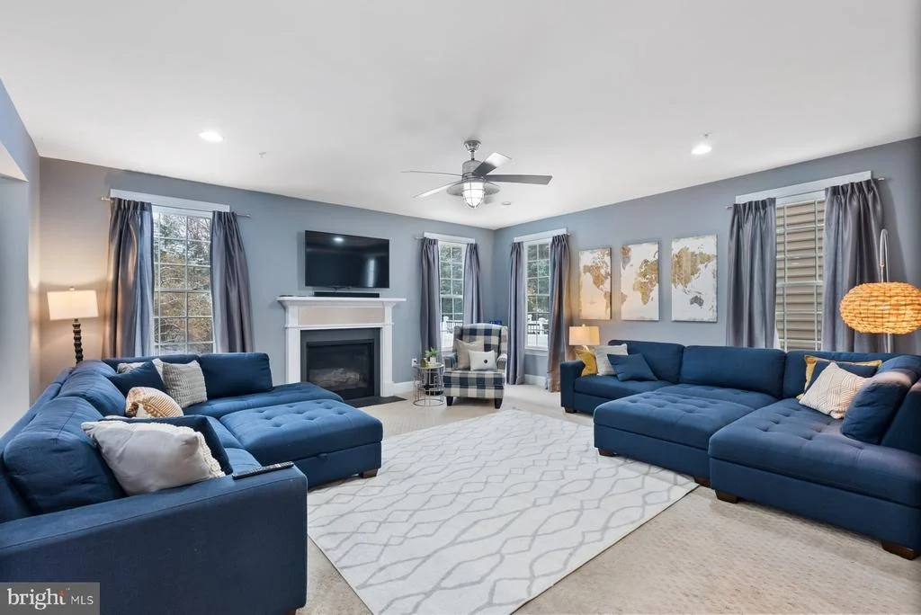 Photo of 14517 HIGHBURY LANE