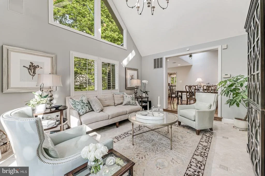 Photo of 4015 LAIRD PLACE