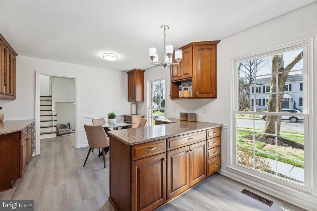 Photo of 9436 WALLINGFORD DRIVE