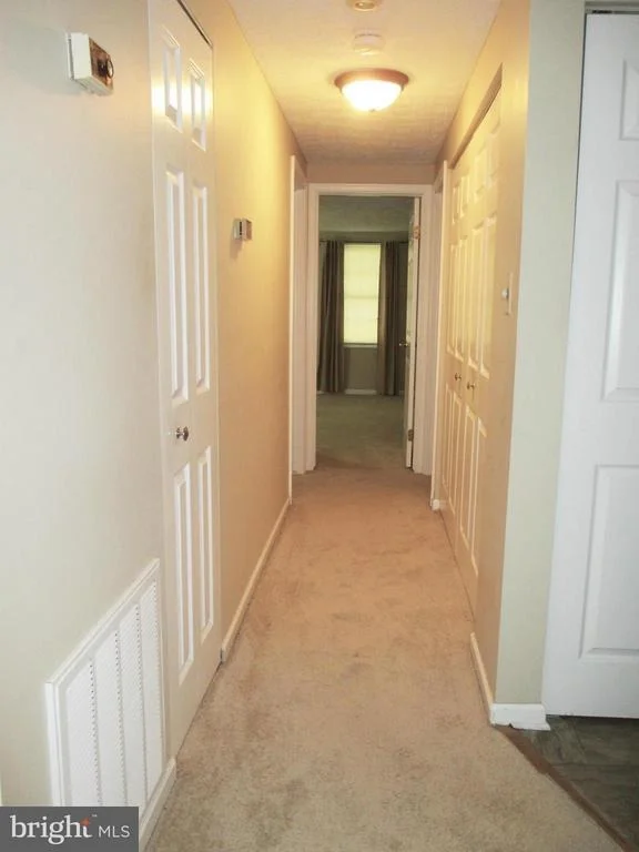 Photo of Unit G at 810 STRATFORD WAY