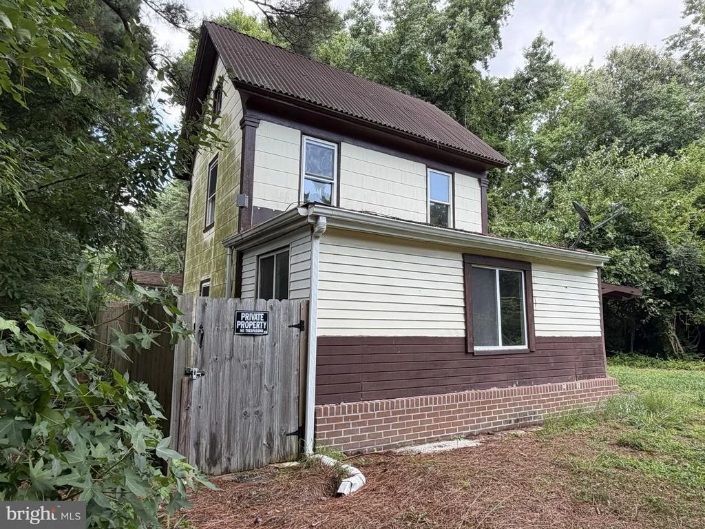 Photo of 27834 FAIRMOUNT