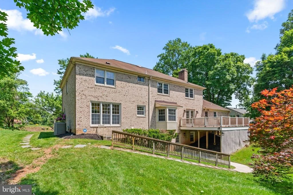 Photo of 11816 KEMP MILL ROAD