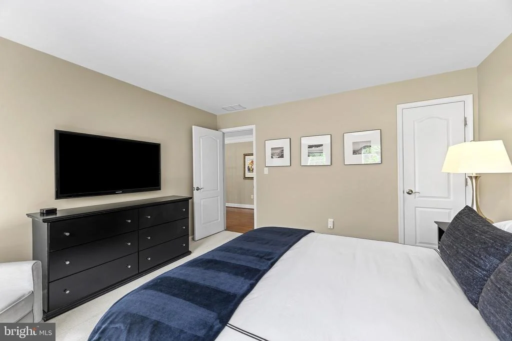 Photo of 2012 PENDERBROOKE DRIVE