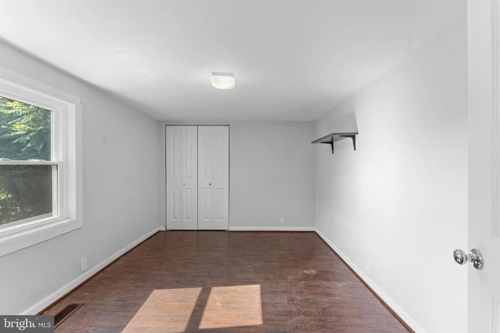 Photo of 4920 ED MCCLAIN ROAD