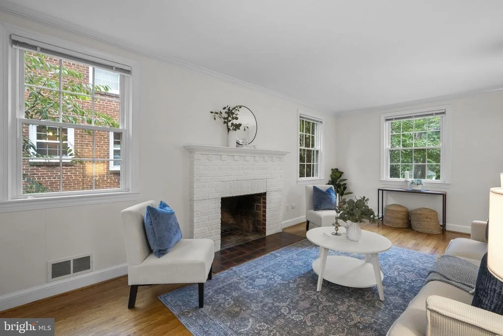 Photo of 9407 SEMINOLE STREET